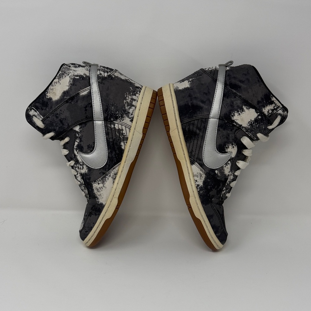 Nike Women's Dunk Sky Hi Hidden Wedge Sneakers - Black/White - 8 - Picture 6 of 8